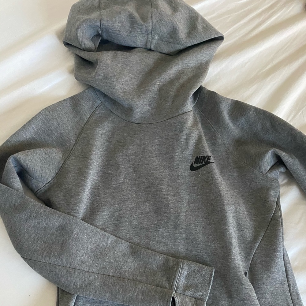 NIKE funnel neck pullover hoodie sweatshirt